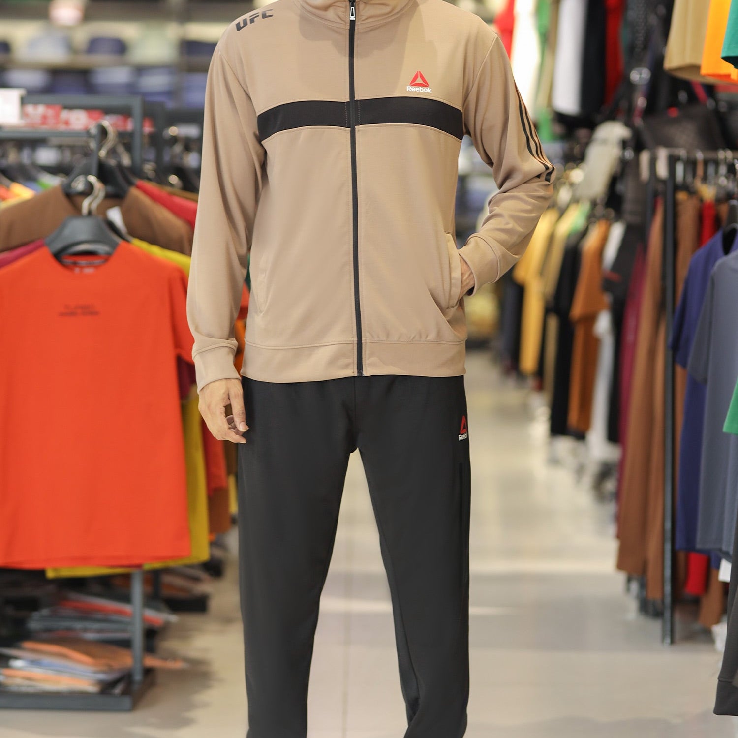 Rebok Ufc Fk Blank Walkout Mock Neck Tracksuit